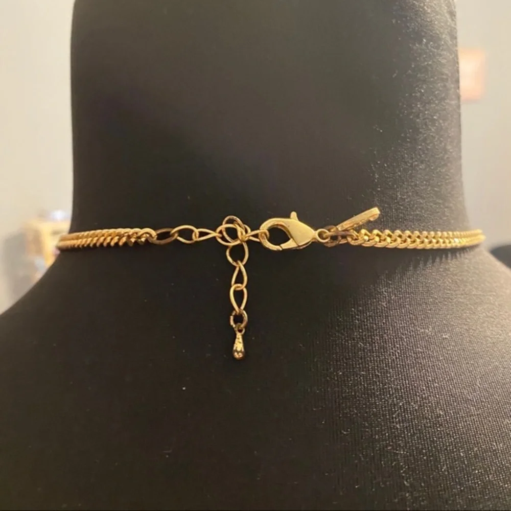 🎄Statement necklace on gold chain